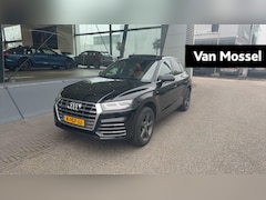 Audi Q5 - 50 TFSI e quattro S edition 299 PK | S-line | Panoramadak | Luchtvering | Navigatie | Trek