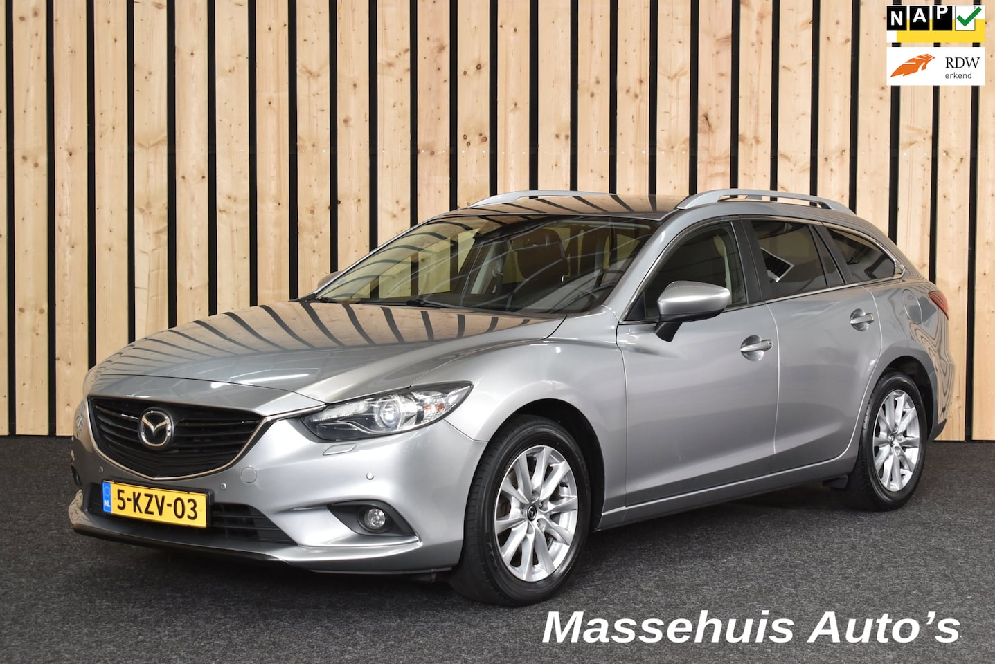 Mazda 6 Sportbreak - 2.0 Red Dot Edition 2e eig. Trekhaak Clima Stoelverw. Navi + nwe. APK - AutoWereld.nl