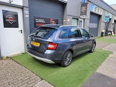 Skoda Fabia Combi - 1.2 TSI Style Business 2017 DSG Carplay