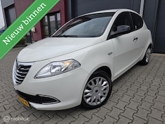 Lancia Y(psilon) - Ypsilon 0.9 TwinAir /Trekhaak /Nwe APK /Knappe auto