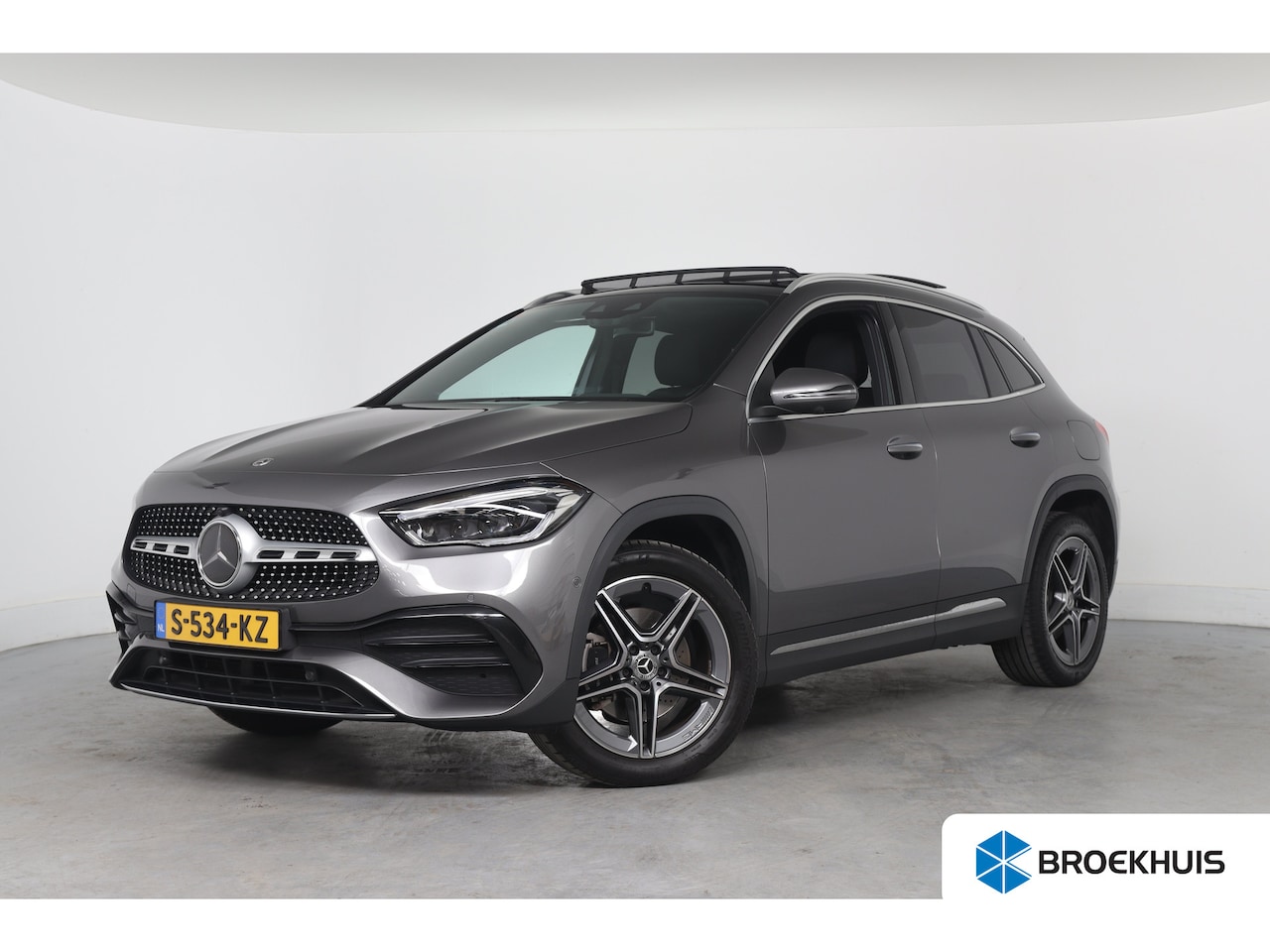Mercedes-Benz GLA-Klasse - 250 e AMG Line | Eerste Eigenaar | Elektrisch Panoramadak | Zetels met Geheugenfunctie | E - AutoWereld.nl