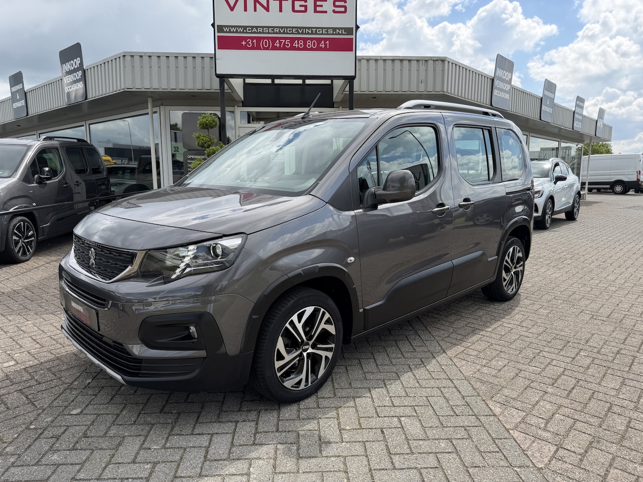 Peugeot Rifter - 1.2 Puretech Active Peugeot Rifter 1.2 PureTech Active | Ruime gezinsauto | Trekhaak | Car - AutoWereld.nl