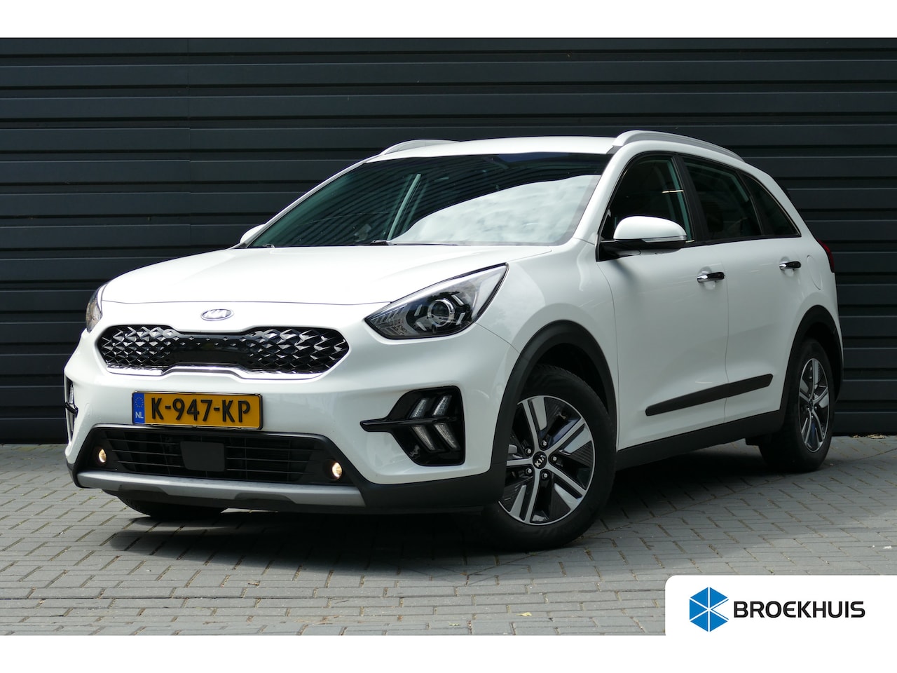 Kia Niro - 1.6 GDI 120PK HYBRID DYNAMICLINE / CAMERA / ADAPT. CRUISECONTROL / 16"LMV / NAVI / CLIMA / - AutoWereld.nl