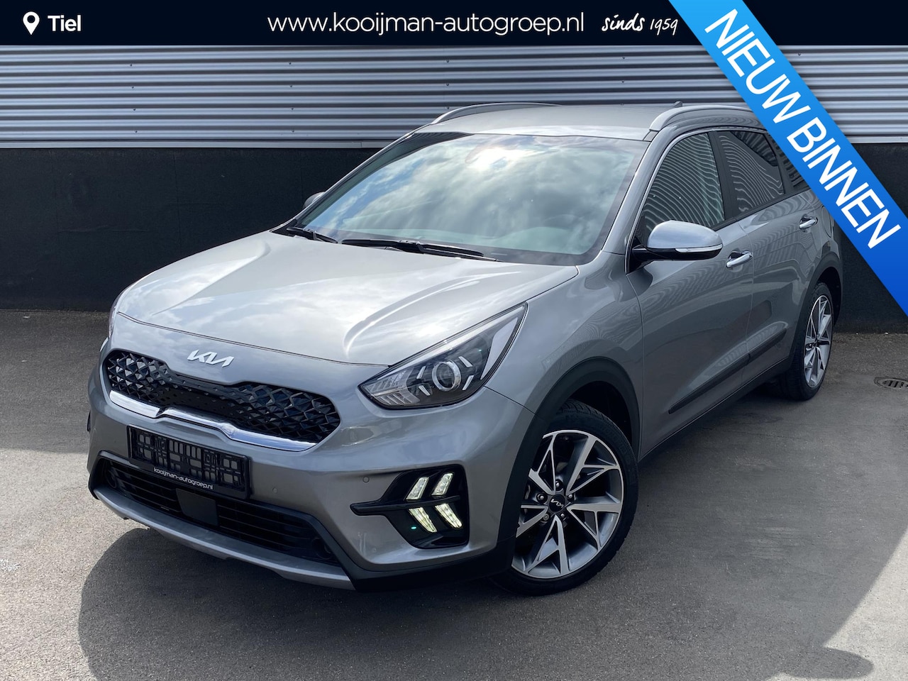 Kia Niro - 1.6 GDi Hybrid DynamicLine Plus Navigatie, Achteruitrijcamera, Smart Key, Privacy glass, 1 - AutoWereld.nl