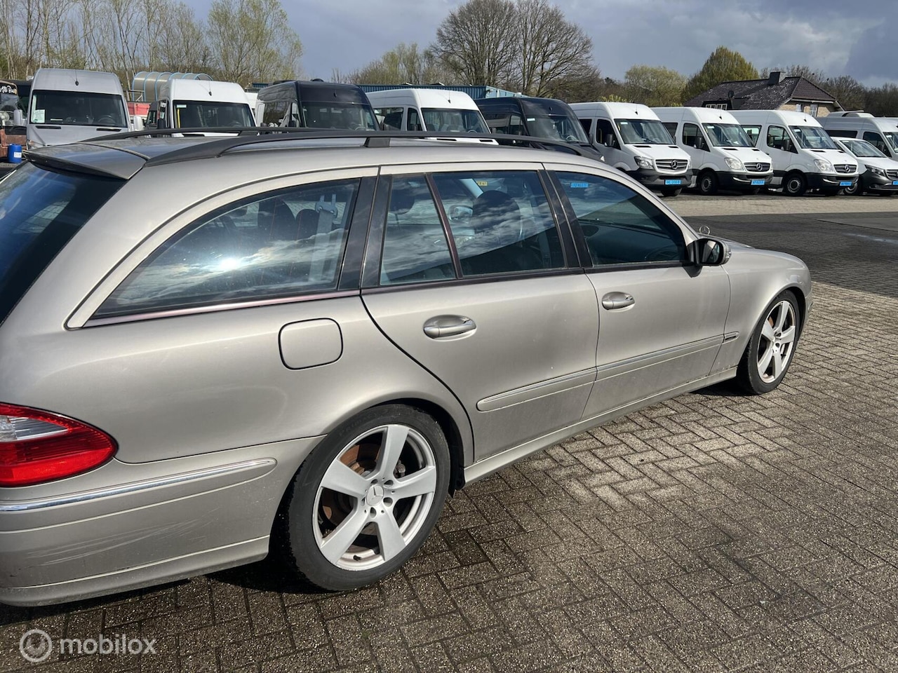 Mercedes-Benz E-klasse Combi - 320 Avantgarde 4-Matic 320 Avantgarde 4-Matic - AutoWereld.nl