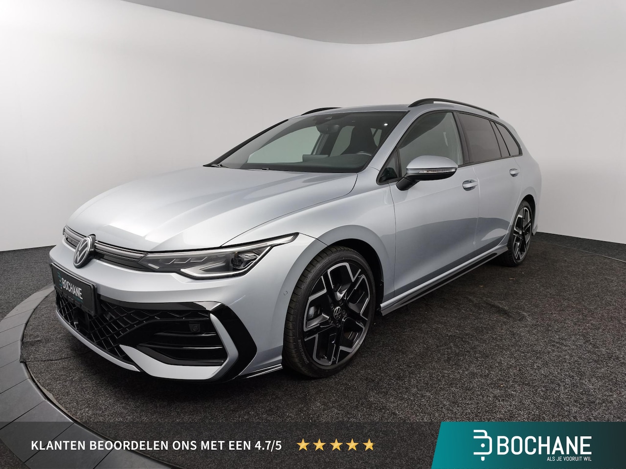 Volkswagen Golf Variant - 1.5 eTSI R-Line Edition | Panoramadak | Stoelverwarming | Achteruitrijcamera | Navigatie | - AutoWereld.nl