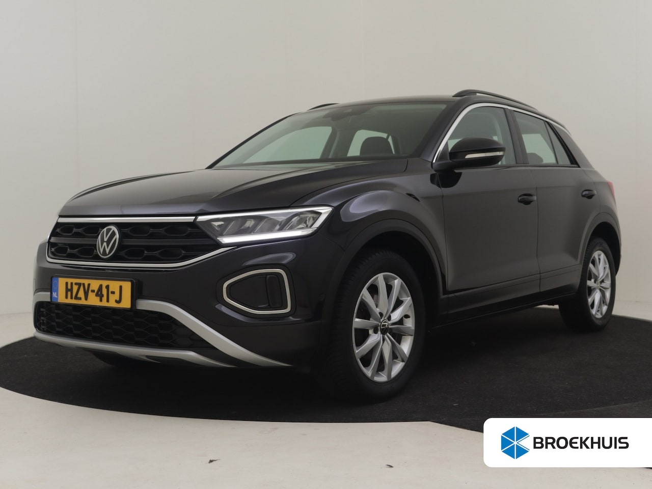 Volkswagen T-Roc - 1.5 TSI Life Business 150PK DSG/AUTO | Achteruitrijcamera | Cruise control adaptief | Appl - AutoWereld.nl