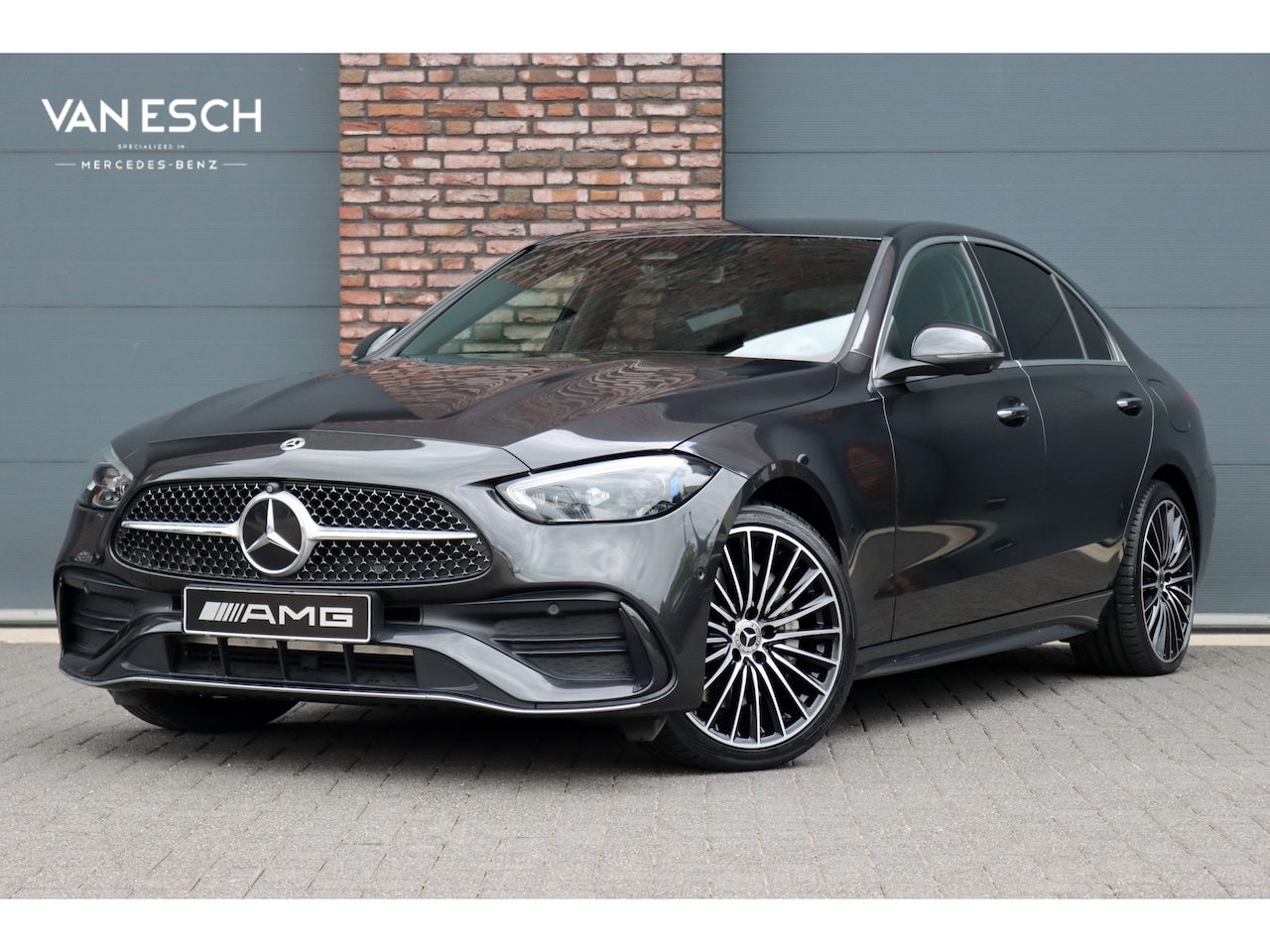 Mercedes-Benz C-klasse - 300 e 4MATIC AMG Line | Massage | HUD | Memory | Leder | Keyless Go | Dodehoekassistent | - AutoWereld.nl