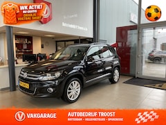 Volkswagen Tiguan - 2.0 TSI Sport&Style 4Motion, Automaat, Navigatie, Achteruitrijcamera, Spraakbediening, Tre