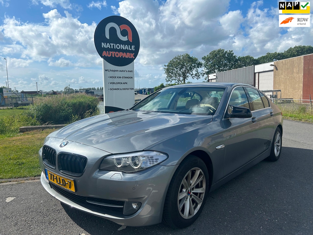 BMW 5-serie - | 2010 | 523i High Executive | Automaat - AutoWereld.nl
