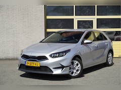 Kia Cee'd - Ceed 1.0 T-GDi 5drs DynamicLine BJ2022 Lmv 16" | Led V+A | Pdc | Achteruitrijcamera | App