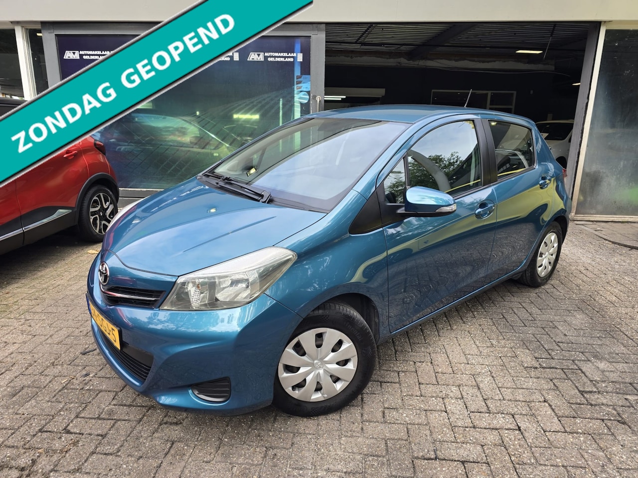 Toyota Yaris - 1.0 VVT-i Aspiration | 2E EIGENAAR | 12MND GARANTIE | NAVI | CAMERA | AIRCO | NW APK | - AutoWereld.nl