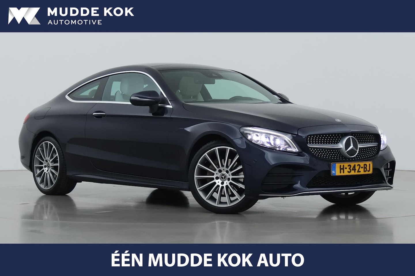 Mercedes-Benz C-klasse Coupé - 180 Premium Plus Pack | Luchtvering | Burmester | Panoramadak | 360° Camera | Memory | 19 - AutoWereld.nl