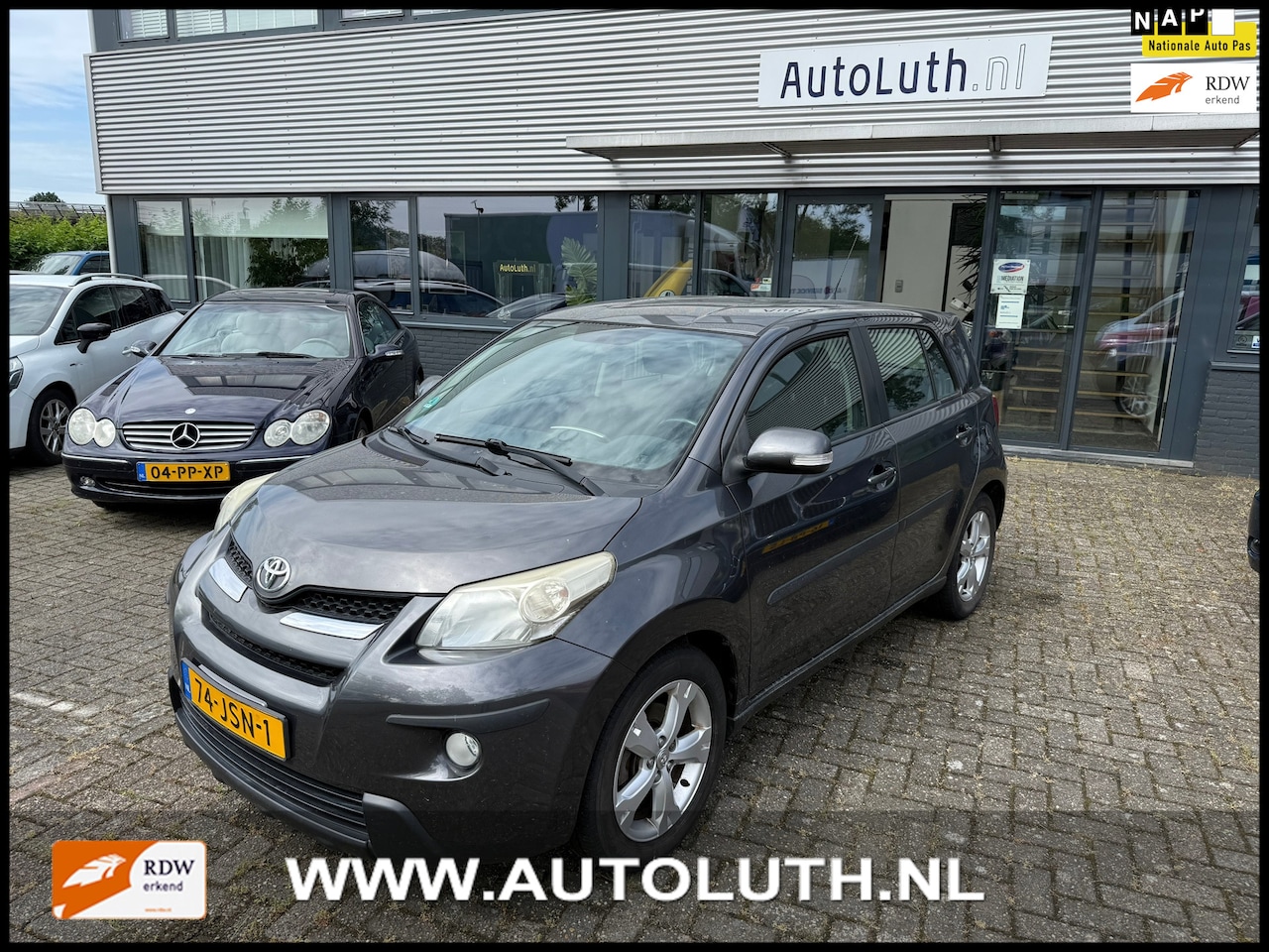 Toyota Urban Cruiser - 1.3 VVT-i Aspiration 1.3 VVT-i Aspiration - AutoWereld.nl
