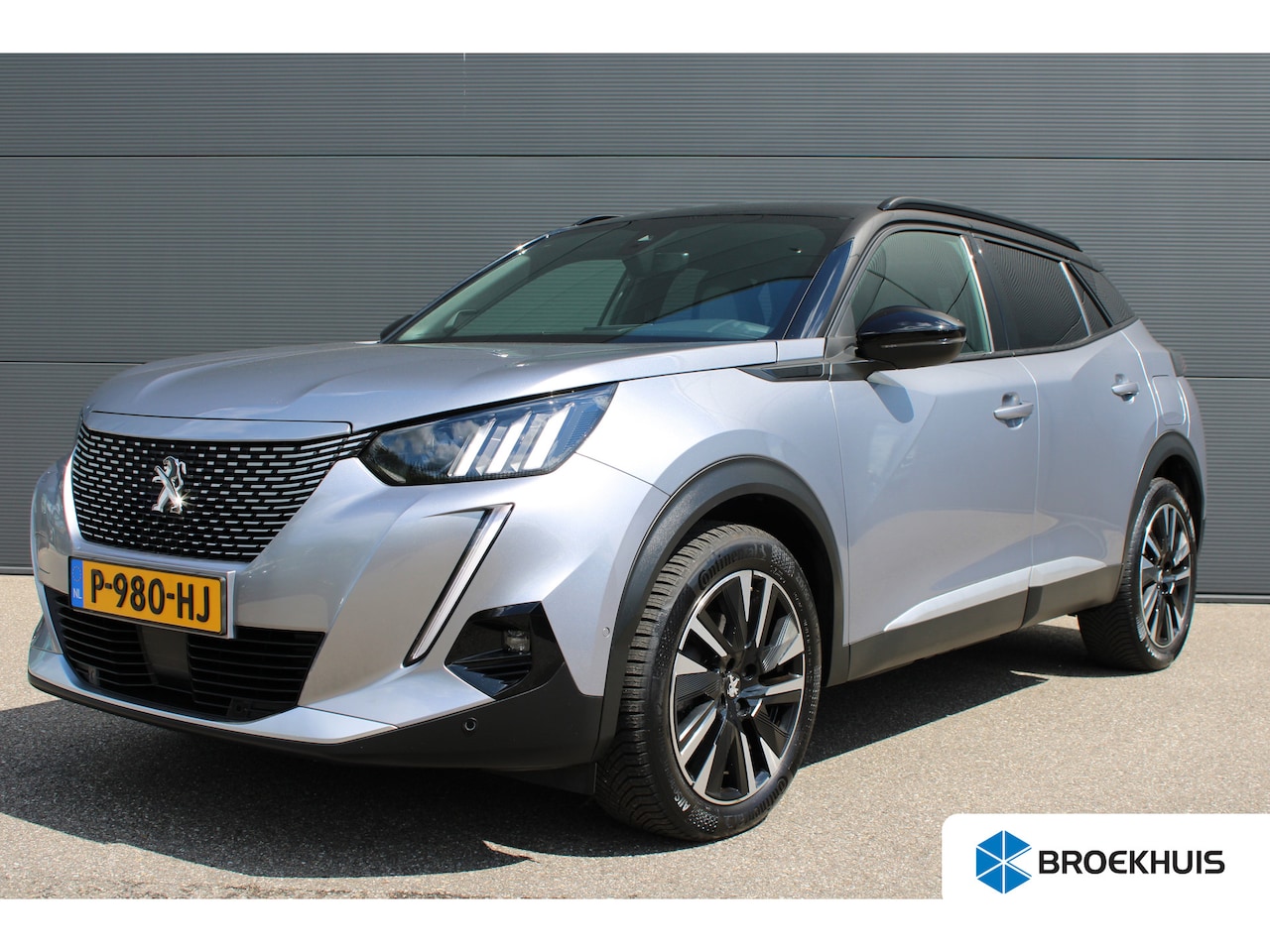 Peugeot e-2008 - EV GT Pack 50 kWh | Fase 3 laden | Navigatie | Camera | Stoelverwarming | Full LED | Apple - AutoWereld.nl