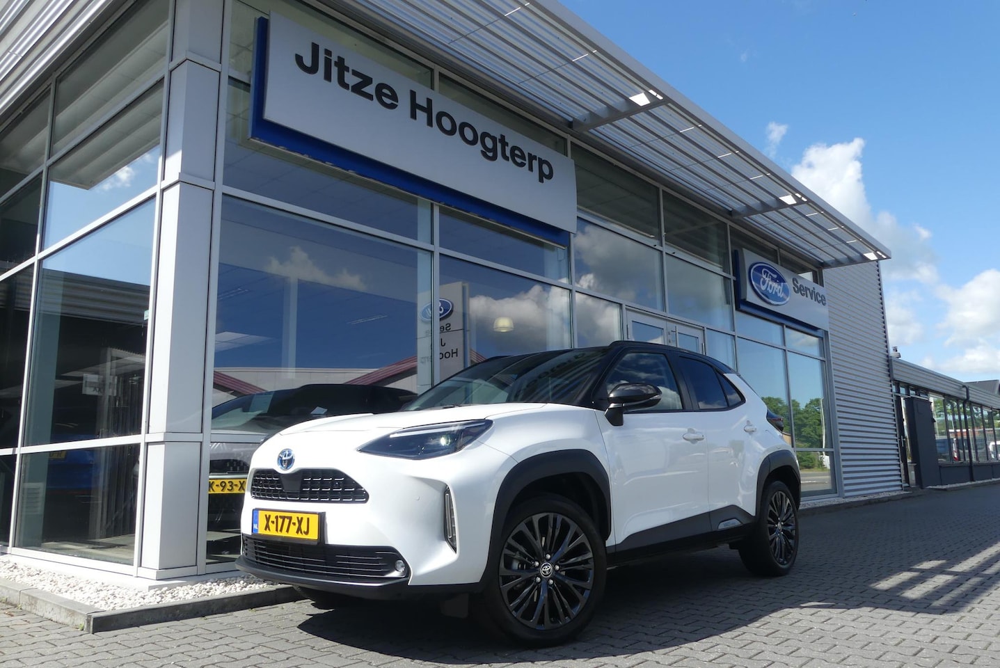 Toyota Yaris Cross - 1.5 Hybrid Executive TREKHAAK AFNEEMBAAR (750KG), HUD, STOELVERWARMING, ADAPT. CRUISE, CLI - AutoWereld.nl
