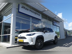 Toyota Yaris Cross - 1.5 Hybrid Executive AFN. TREKHAAK, HUD, STOELVERWARMING, ADAPT. CRUISE, CLIMA, NAVI, CAME