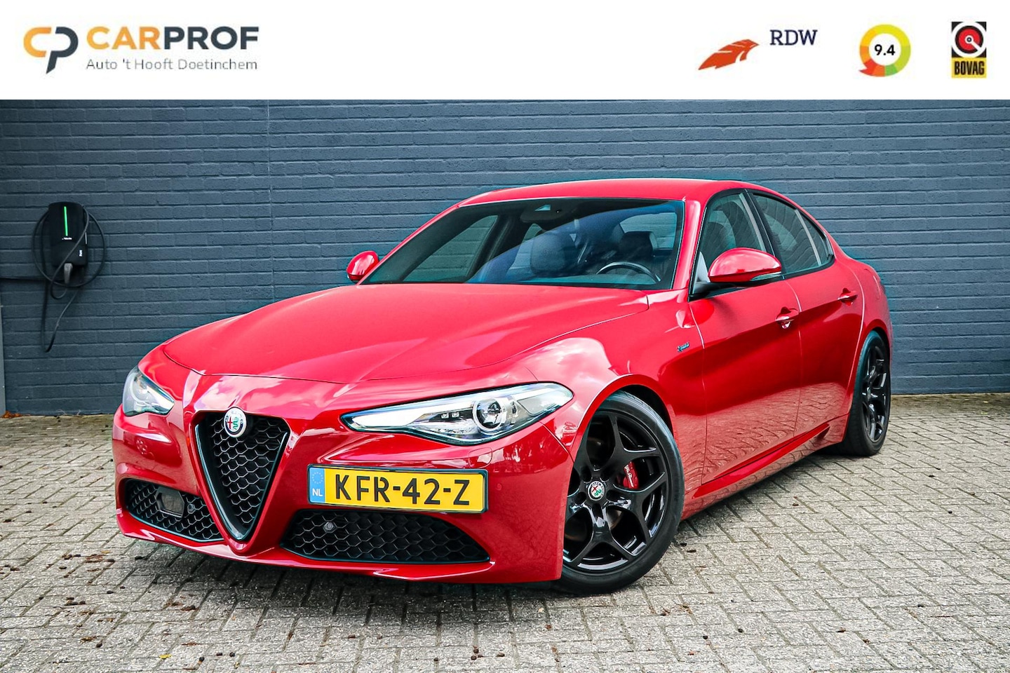 Alfa Romeo Giulia - 2.0 T Sprint VELOCE INT. / SPORTUITLAAT / VERLAAGD - AutoWereld.nl