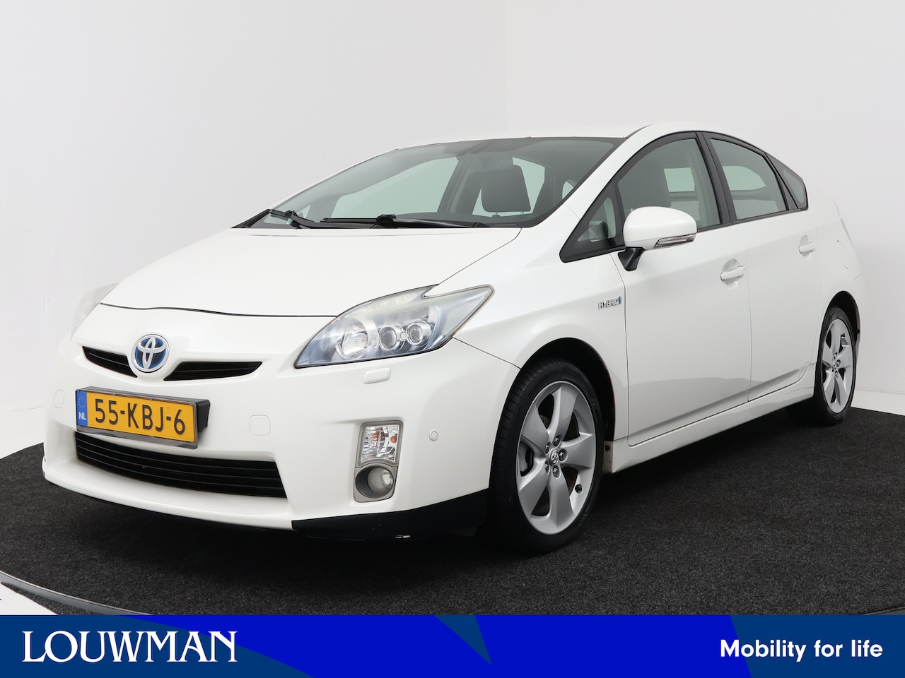 Toyota Prius - 1.8 Dynamic | Navigatie | Parkeersensoren | Climate Control | LM Velgen | - AutoWereld.nl