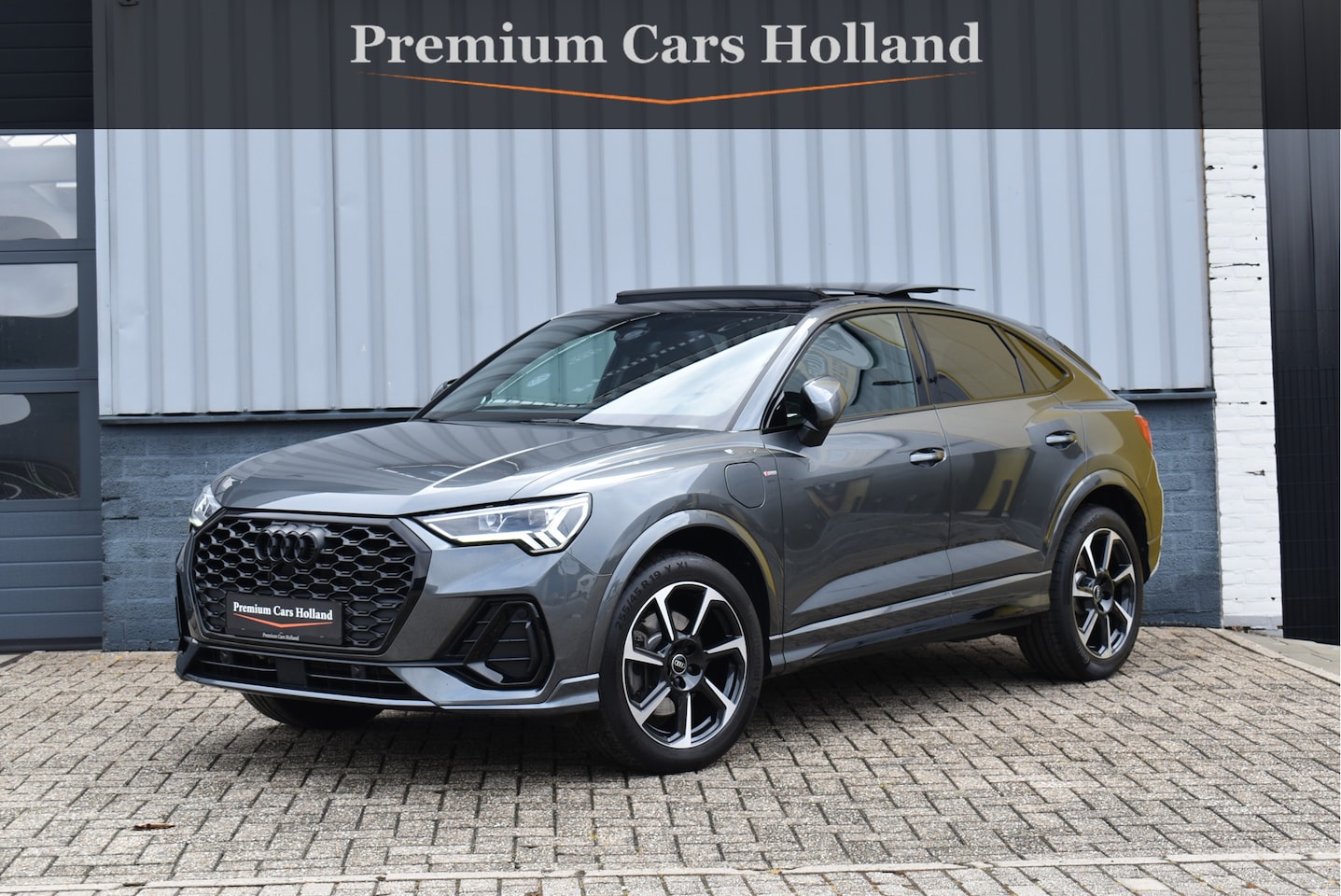 Audi Q3 Sportback - 45 TFSI e S-Line 245 Pk Pano Navi Sfeer Leder ACC Keyless Camera - AutoWereld.nl