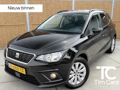 SEAT Arona - 1.0 TSI Style Business Intense Leer/alcantara | Trekhaak | Climate control | Adaptieve cru