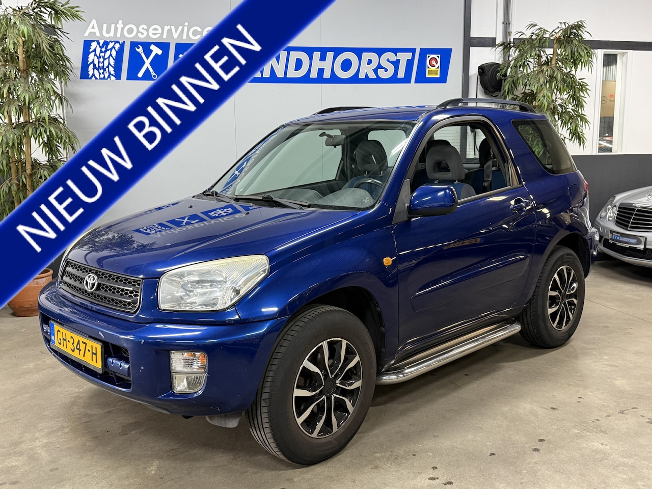 Toyota RAV4 - 1.8-16V VVT-i Luna // APK tot 27-05-2027!!! - AutoWereld.nl