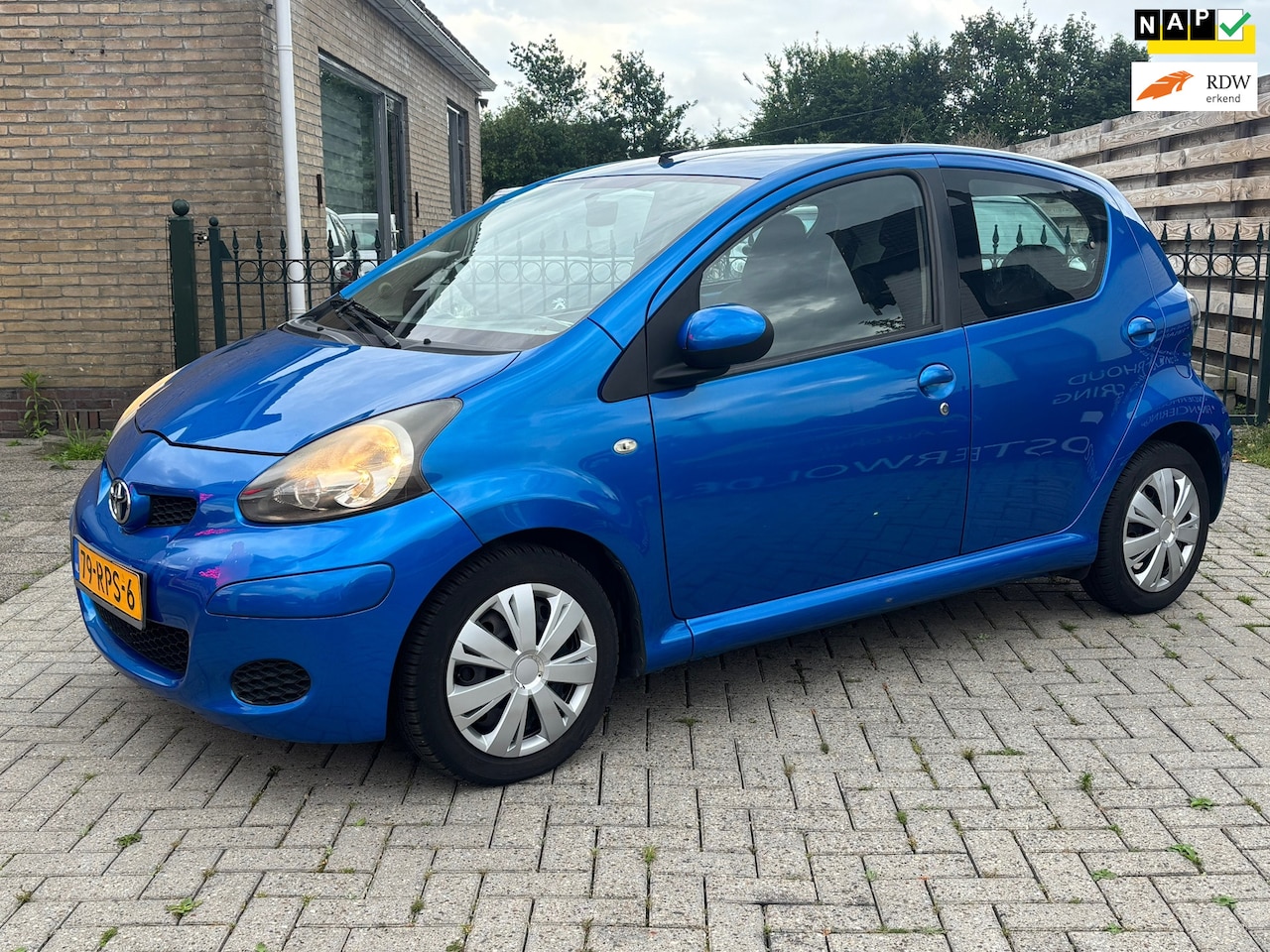 Toyota Aygo - 1.0-12V Comfort Navigator 5drs | lange apk | rijd en schakelt prima ! - AutoWereld.nl
