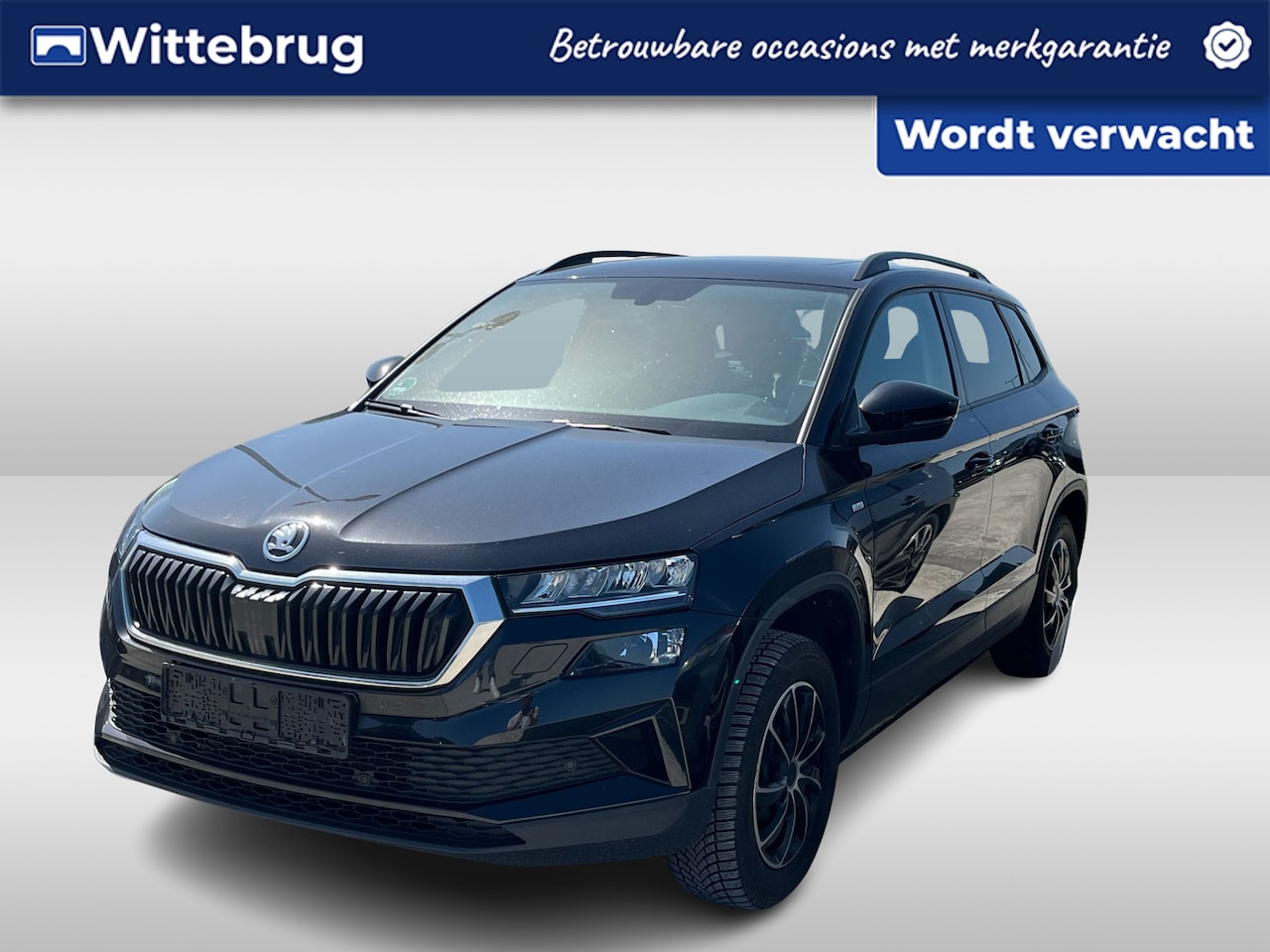 Skoda Karoq - 1.5 TSI DSG Ambition tour / Virtual cockpit / Panorama dak / 17'' LMV - AutoWereld.nl