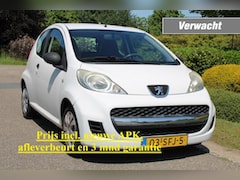 Peugeot 107 - 1.0-12V 68pk XR airco/NAP/3-deurs