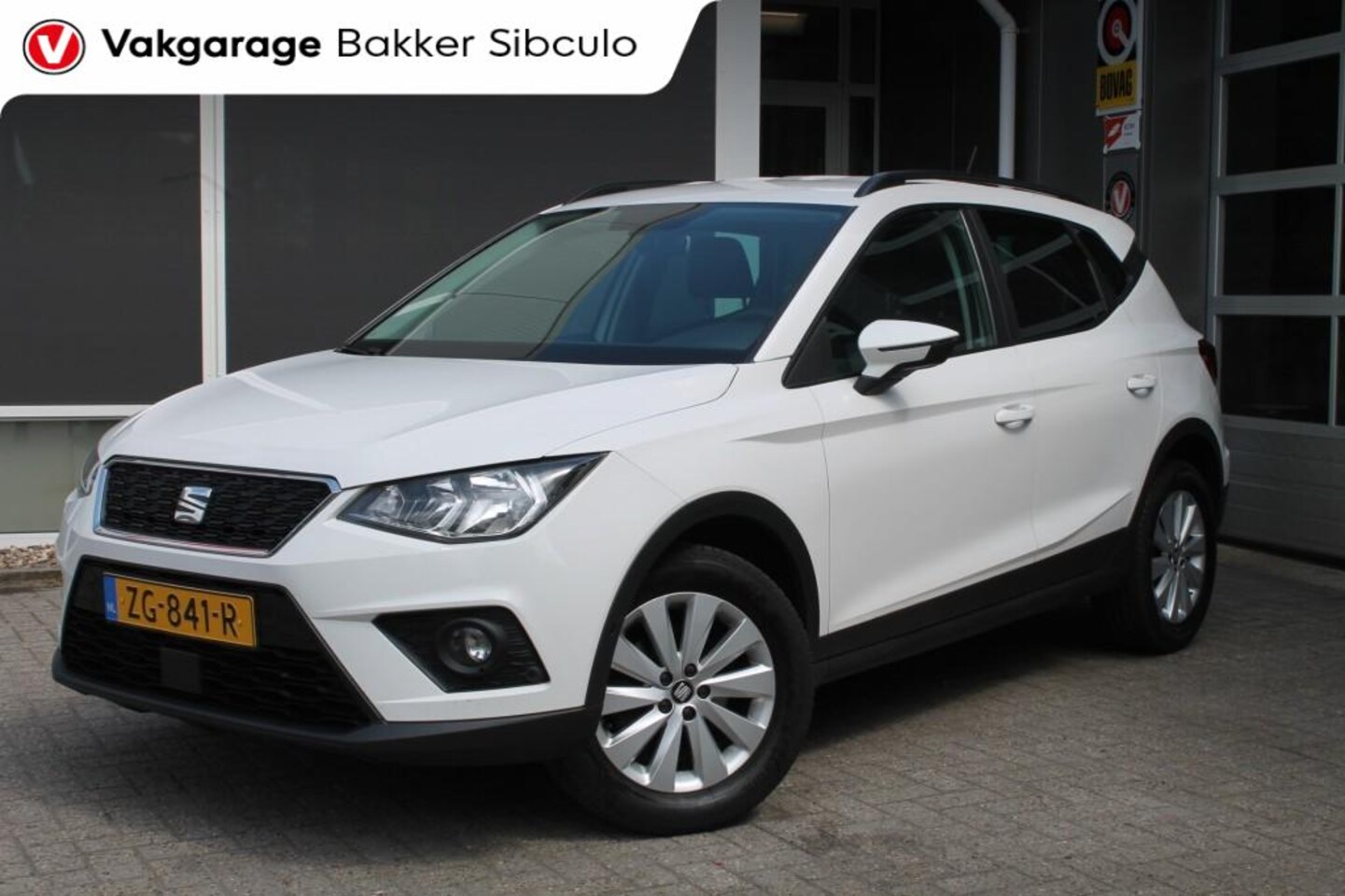 SEAT Arona - 1.0 TSI STYLE BUSINESS INTENSE ADAPTIVE CRUISE CAMERA NAVI - AutoWereld.nl