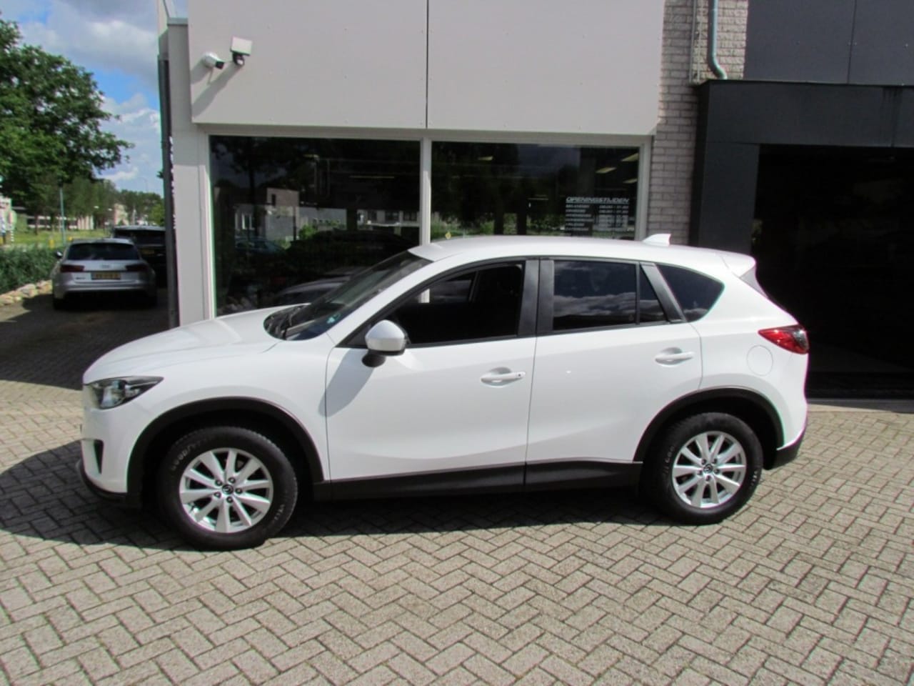 Mazda CX-5 - 2.0 Skyactiv-G 6MT 2WD 165pk Skylease+ Trekhaak All Season - AutoWereld.nl