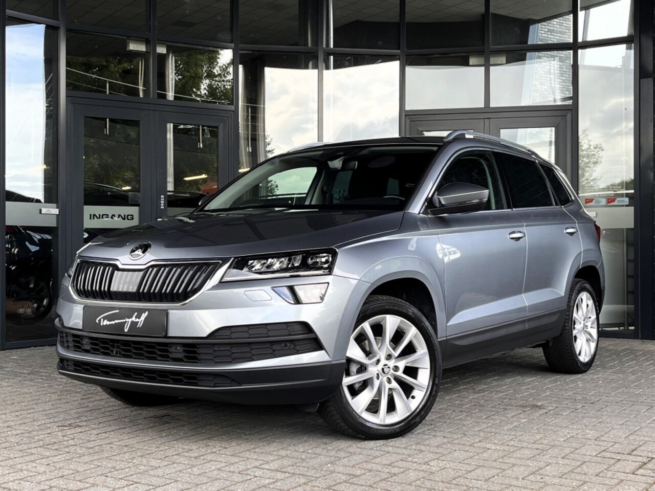 Skoda Karoq - 1.5 TSI 150PK DSG MEMORY - CAMERA - TREKH. - CANTON - AutoWereld.nl