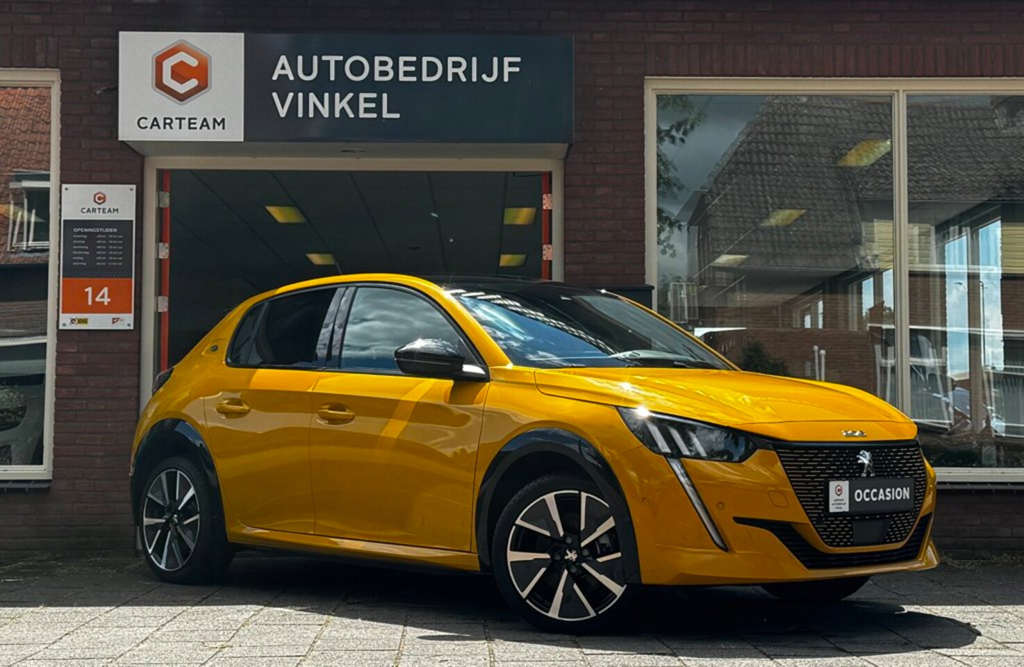 Peugeot e-208 - EV GT 350 50 kWh*Stoelver*Carplay*Camera*Navi* - AutoWereld.nl