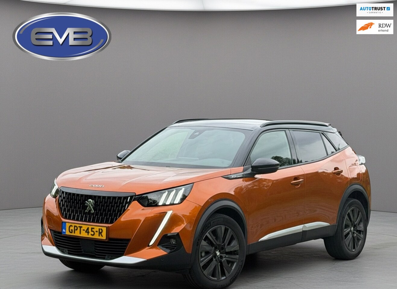 Peugeot 2008 - 1.2 PureTech 130 pk AUTOMAAT GT-Line, achteruitrijcamera, trekhaak stoelverwarming, vele o - AutoWereld.nl