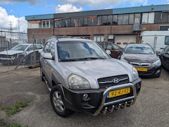 Hyundai Tucson - 2.0i Dynamic