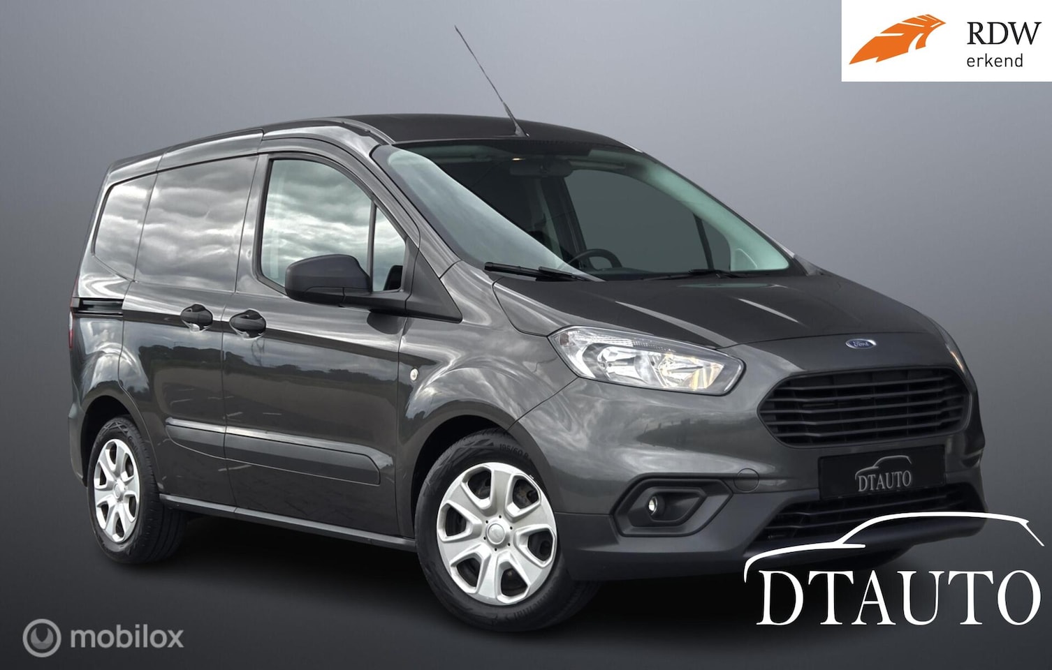 Ford Transit Courier - 1.5 Airco Stoelverw Cruise IZGST 78Dkm - AutoWereld.nl