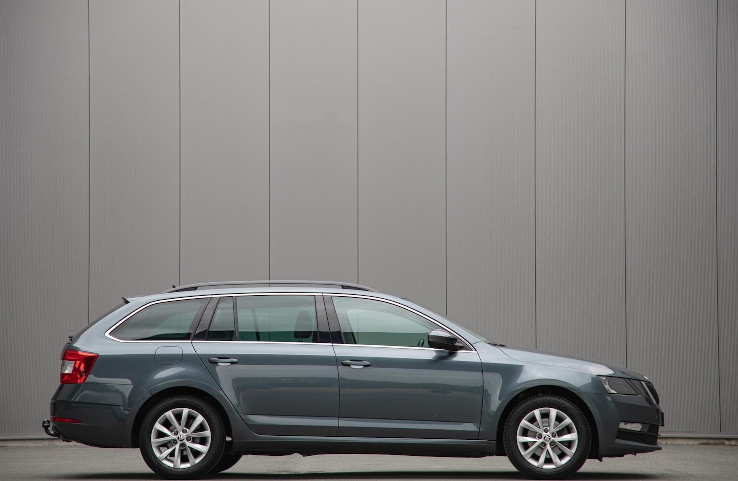 Skoda Octavia Combi - 1.5 TSI Greentech Sport Business ACC|Trekhaak| - AutoWereld.nl
