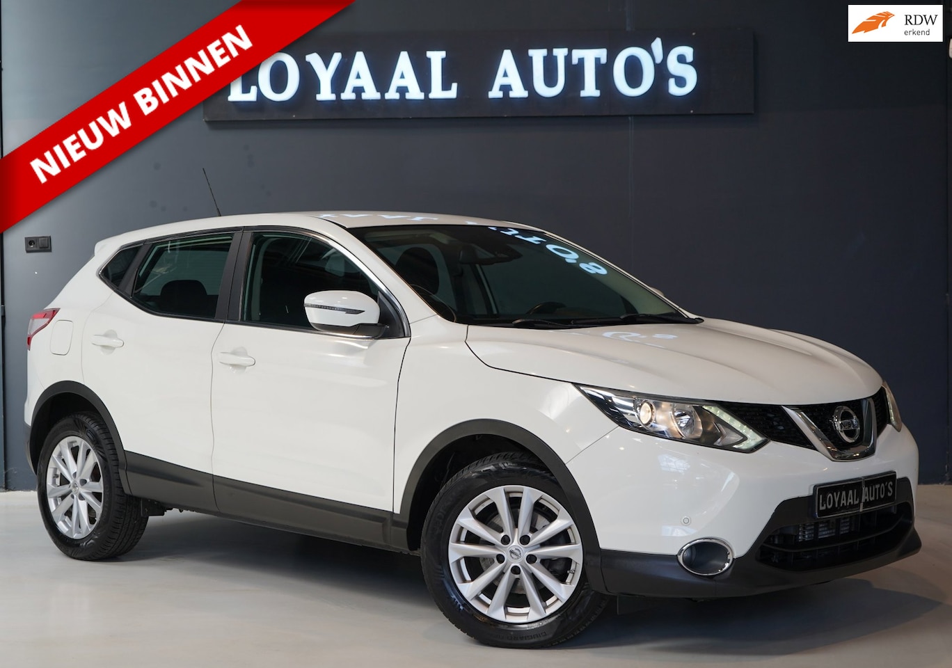 Nissan Qashqai - 1.2 Acenta | AUT | AIRCO | CRUISE | PDC |ELEK.RAMEN|APK| - AutoWereld.nl