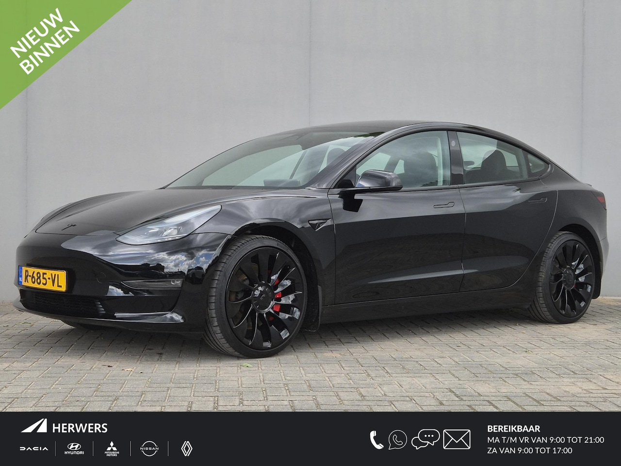 Tesla Model 3 - Performance AWD 75 kWh / CCS snelladen / Stuur- Stoel & Achterbank verwarming / Panoramada - AutoWereld.nl