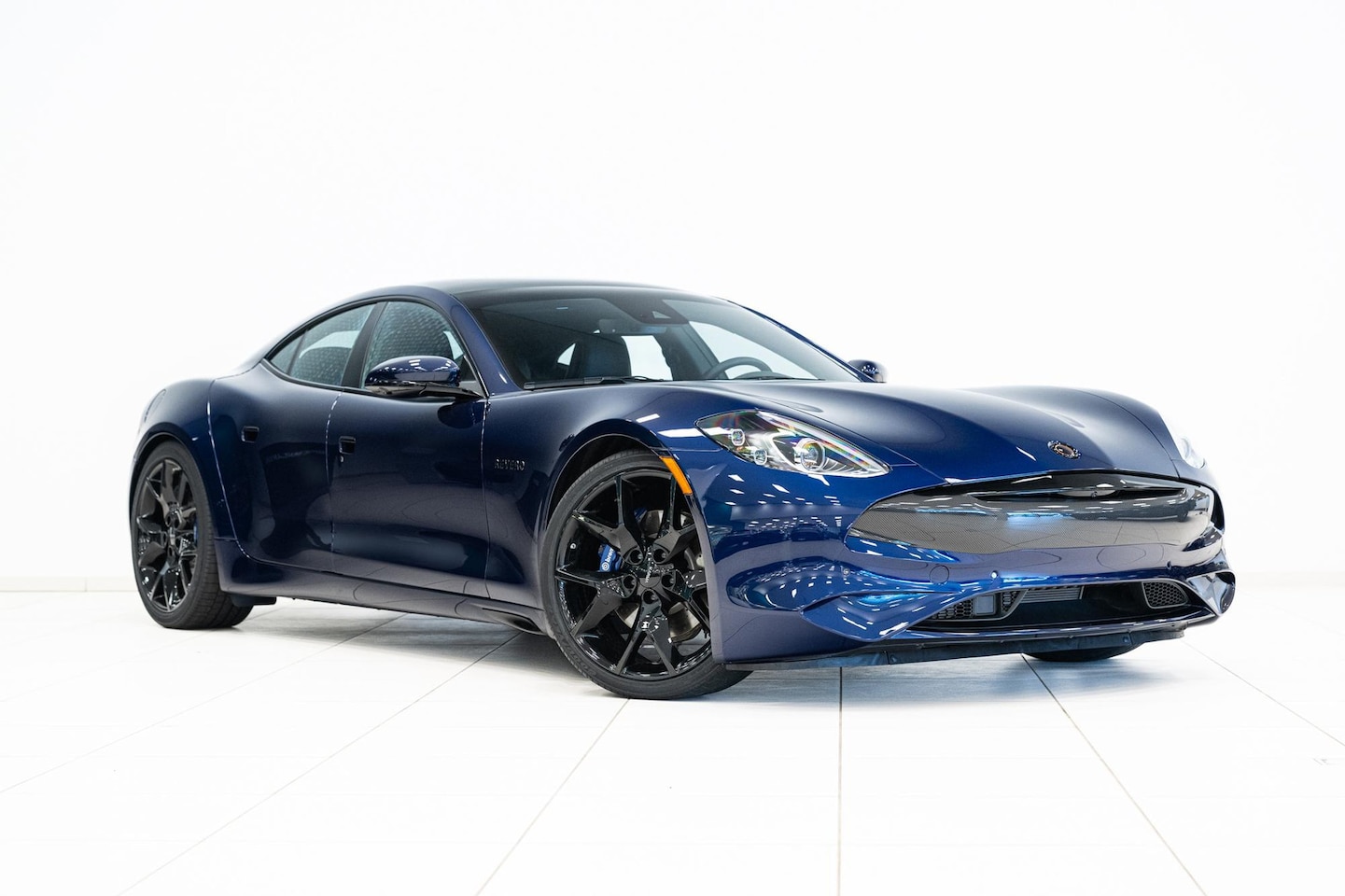 Karma Revero - | Brembo Brakes | Carbon Fibre Details Exterior & Interior | - AutoWereld.nl