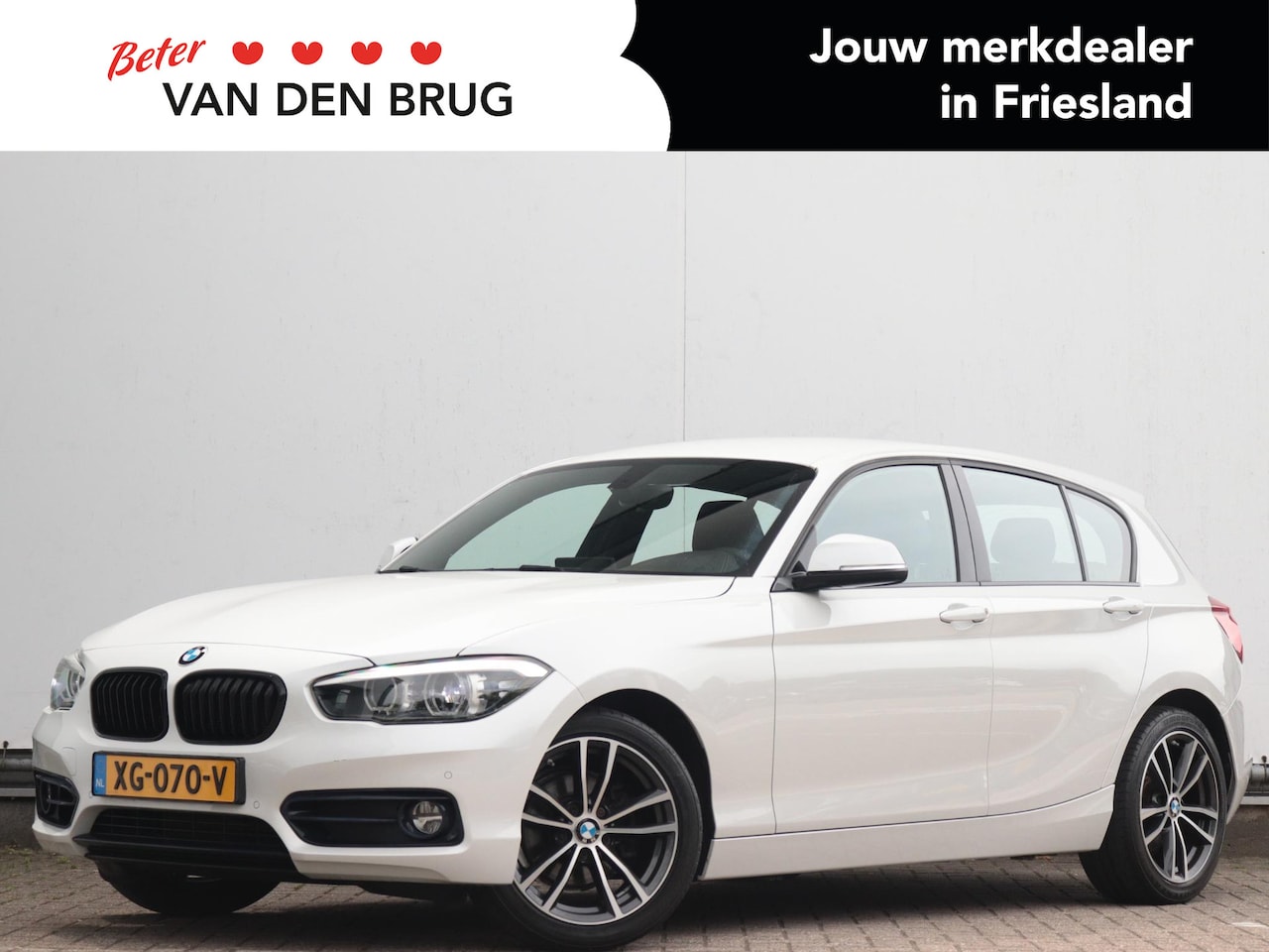 BMW 1-serie - 116i Corporate Lease High Executive | Stoelverwarming | Parkeersensoren voor & achter | Le - AutoWereld.nl