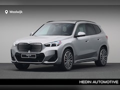 BMW iX1 - eDrive20 67 kWh M Sport Edition M sport pro | 20 inch | Travel pack | Comfort pack Direct