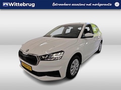 Skoda Fabia - 1.0 TSI Ambition / Apple Carplay / Parkeersensoren / Cruise Control