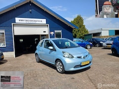Toyota Aygo - 1.0-12V