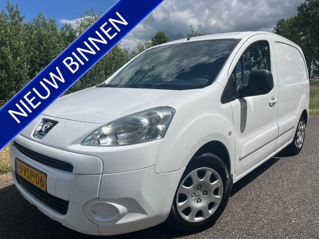 Peugeot Partner - 120 1.6 e-HDI L1 XT Profit + 2Tronic - AutoWereld.nl