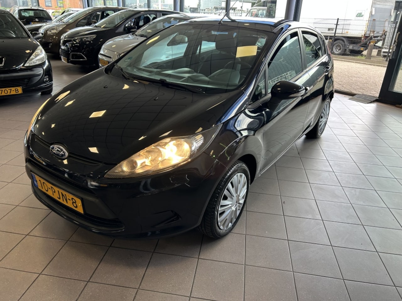 Ford Fiesta - 1.25 Limited 5 DRS AIRCO APK 4-27 BJ 2011 !!! - AutoWereld.nl
