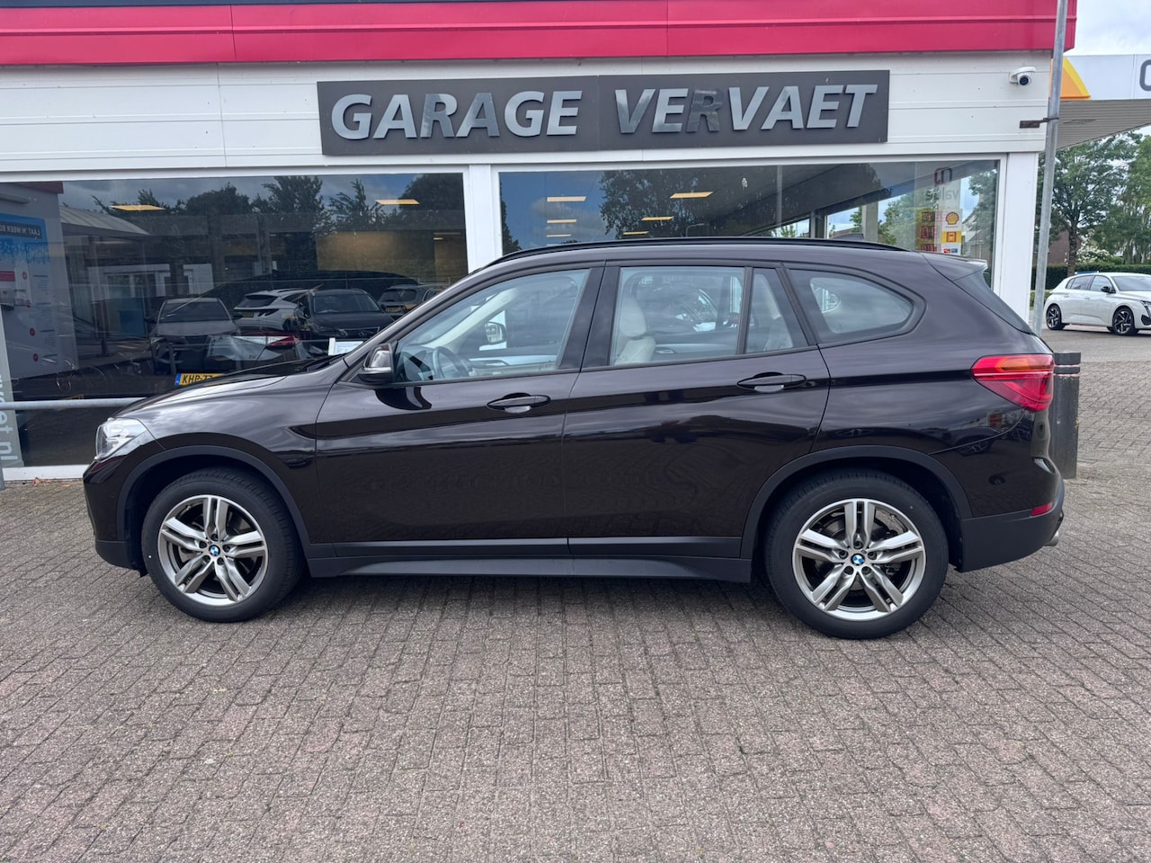 BMW X1 - sDrive20i Executive Edition sDrive20i Executive Edition - AutoWereld.nl