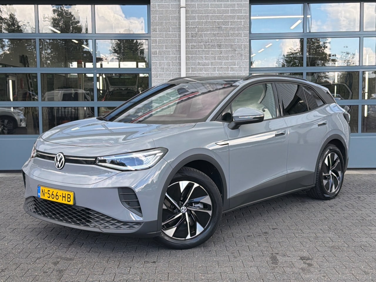 Volkswagen ID.4 - Family 77 kWh| PANORAMADAK| ELEK TREKHAAK| - AutoWereld.nl