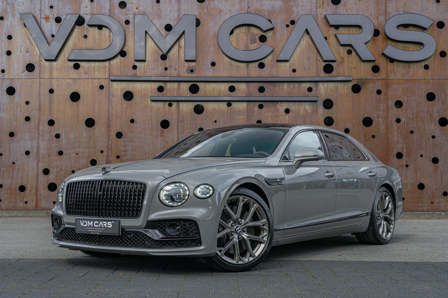 Bentley Flying Spur - 6.0 Speed | Mulliner | B&O | Touring | Blackline | - AutoWereld.nl