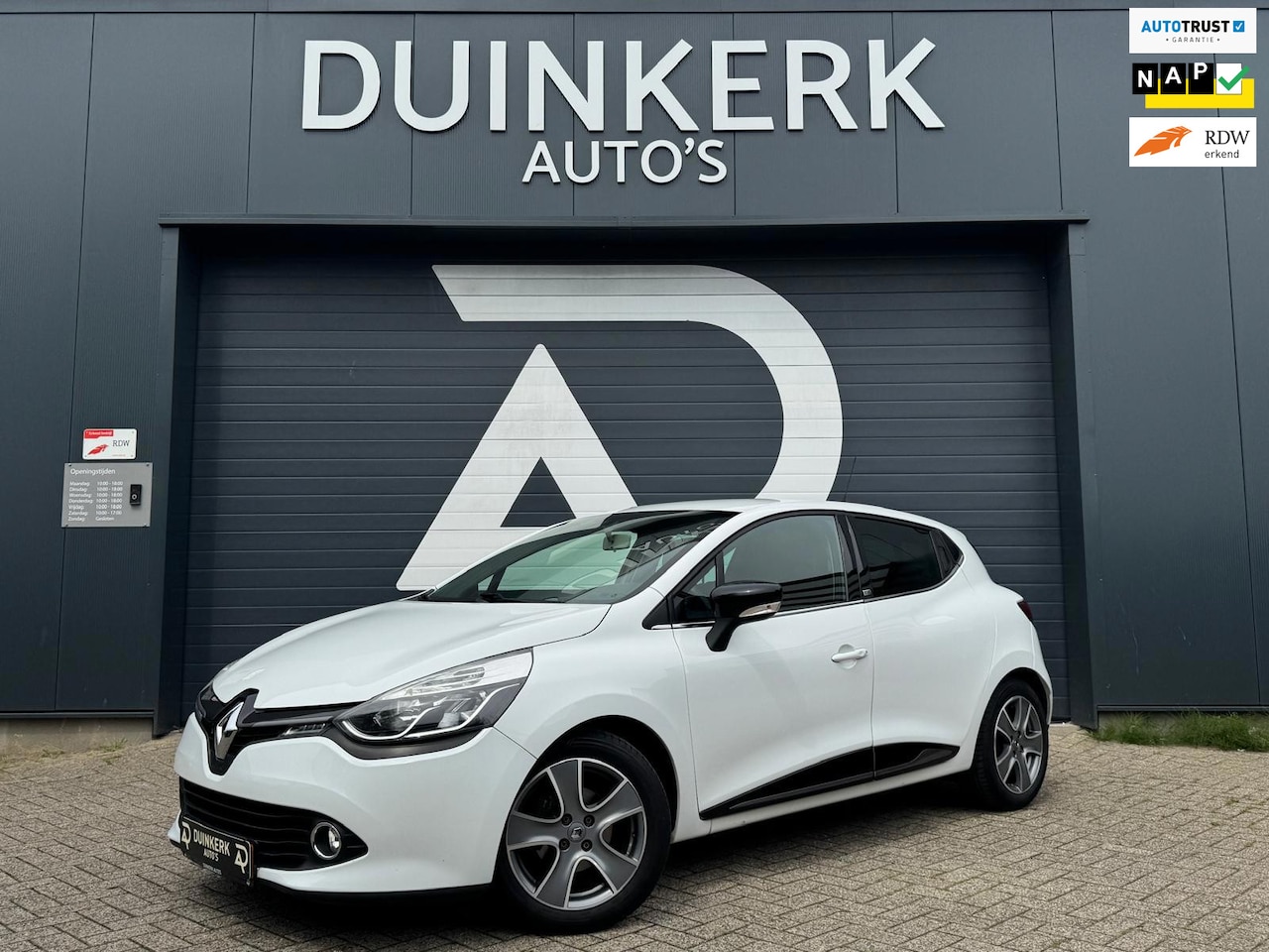 Renault Clio - 0.9 TCe ECO Night&Day | Airco | Cruise Control | DAB Radio | Parkeersensor | Camera | Trek - AutoWereld.nl